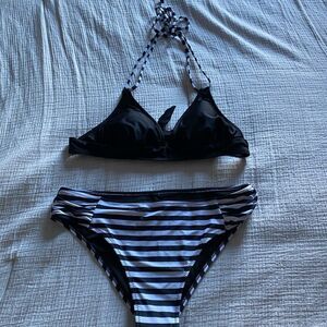 KAMONI Large Black & White Striped Bikini